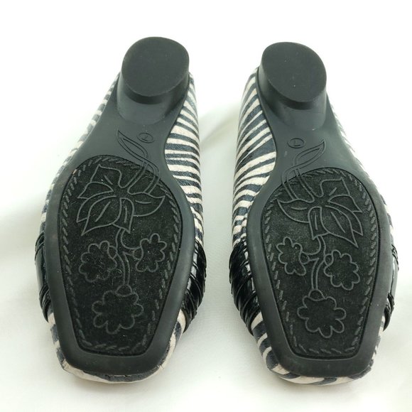 Cato's Womens Black White Zebra Print Square Toe Slip On Ballet Flats Size 7W - Picture 10 of 15